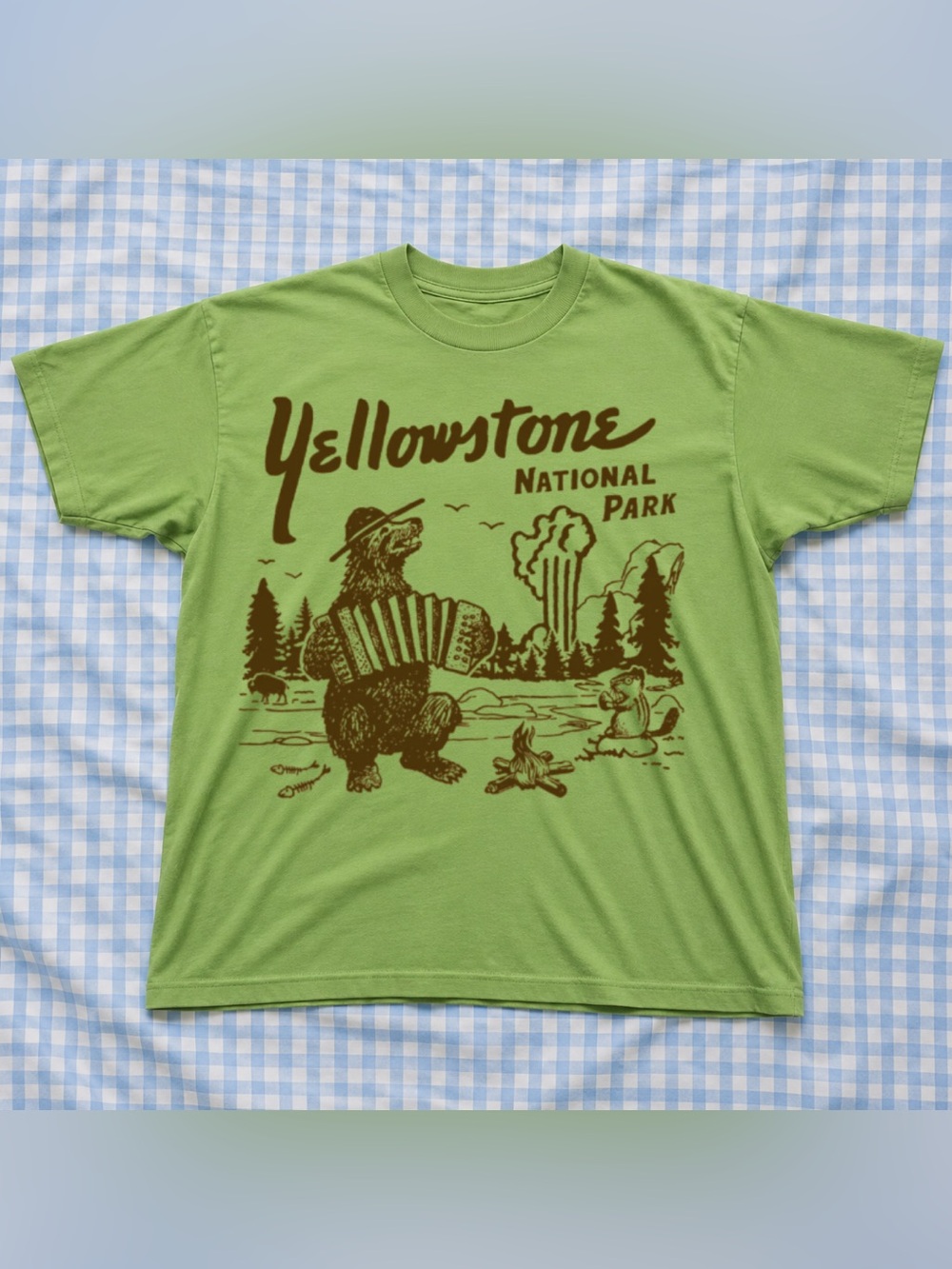 Yellowstone National Park T-Shirt - Green Vintage